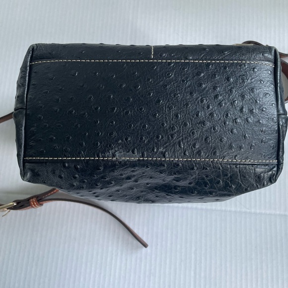 Dooney and Bourke ostrich crossbody bag - Picture 3 of 15